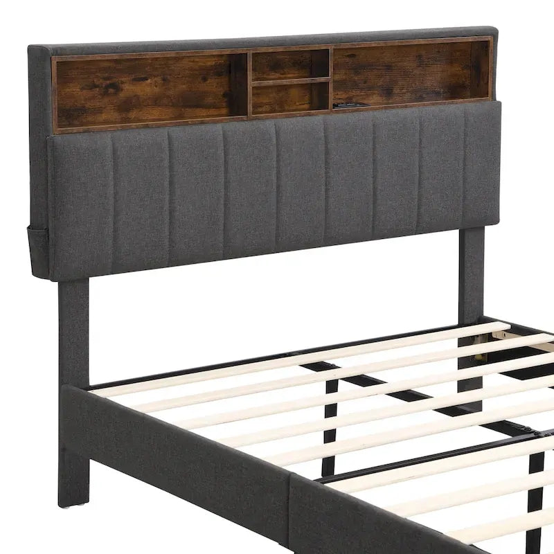 Lit plateforme rembourré grand format avec tête de lit de rangement et ports USB