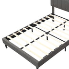 Lit plateforme rembourré grand format avec tête de lit de rangement et ports USB