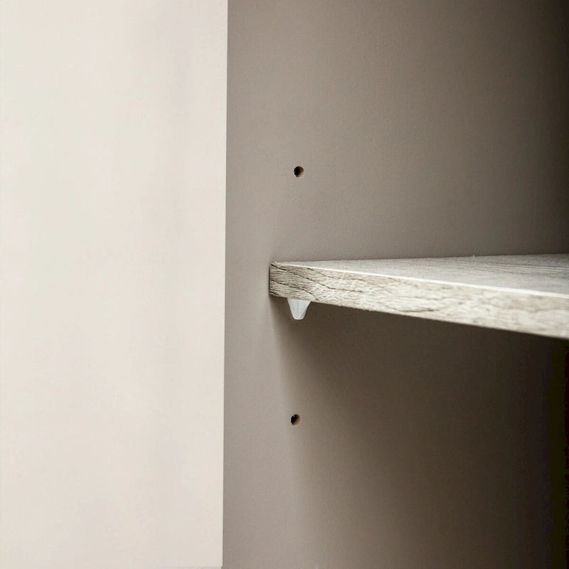 Credenza contenitore a 4 ante con ripiani regolabili